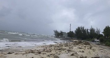 Dorian hits Bahamas as dangerous Category 5 storm
