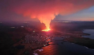 Iceland volcano erupts again