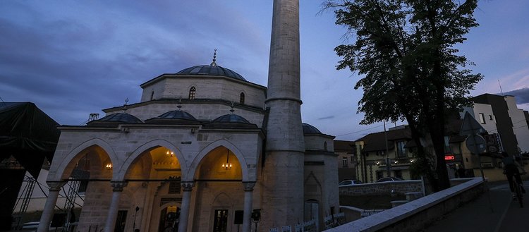 Bosna Hersek’te Türkiye’nin desteğiyle yeniden yapılan Arnaudiye Camisi’nde program düzenlendi