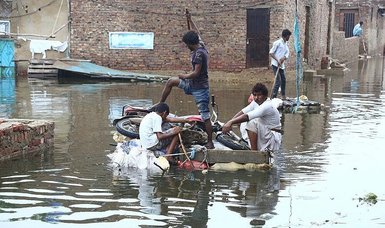 23 more dead as rains, flashfloods keep battering Pakistan