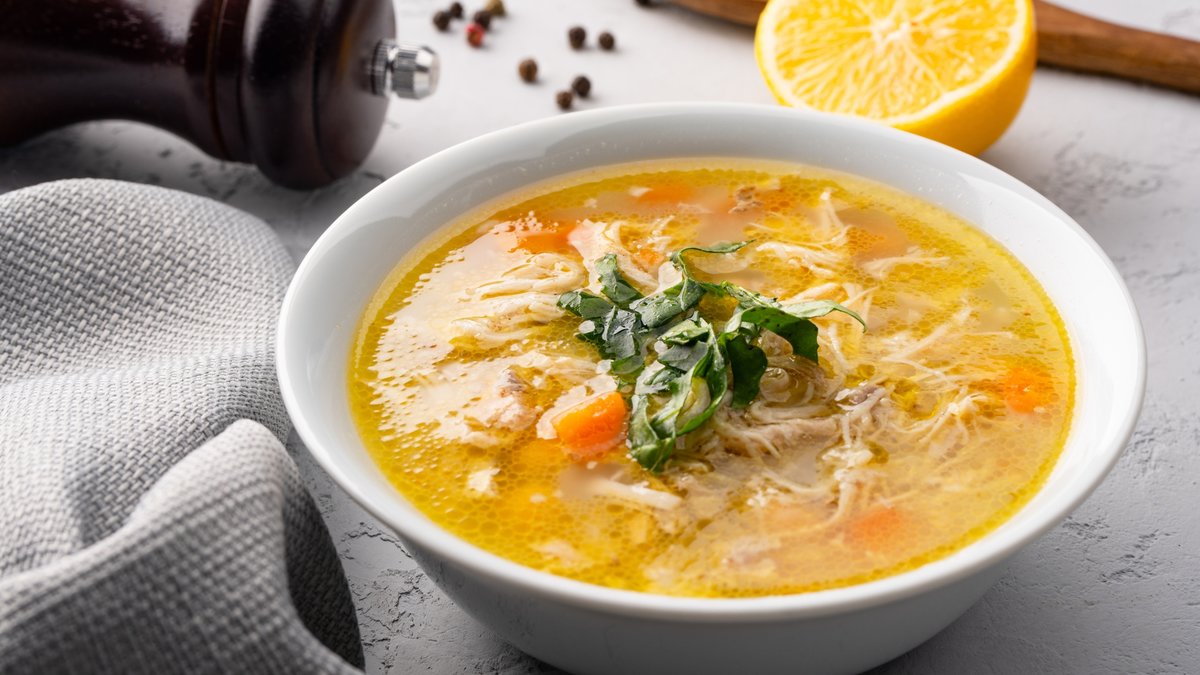 Sebzeli Tavuk Çorbası