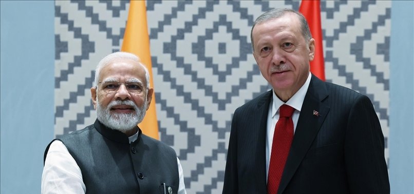 TURKISH PRESIDENT, INDIAN PREMIER HOLD TALKS IN UZBEKISTAN
