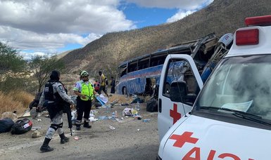 Bus carrying migrants in Mexico crashes, killing 17