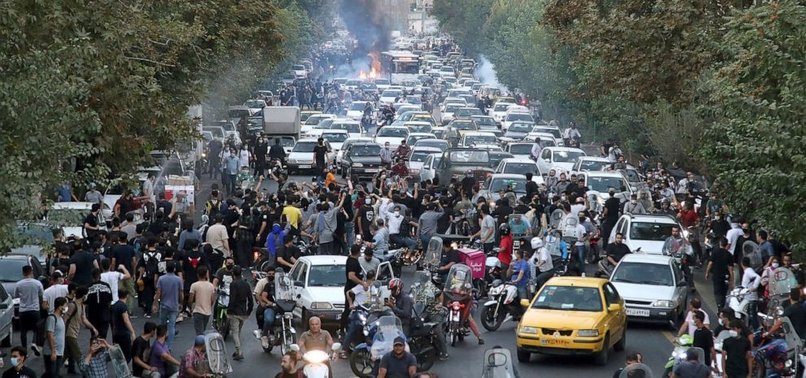 US SANCTIONS 3 IRANIAN SECURITY OFFICIALS OVER CRACKDOWN ON PROTESTERS