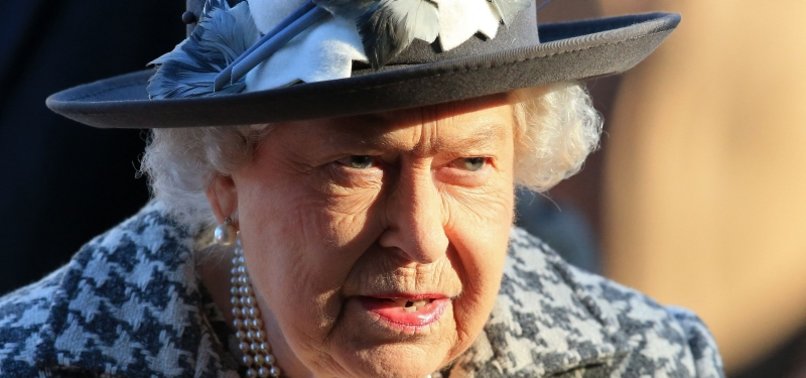 QUEEN ELIZABETH SPENT A NIGHT IN HOSPITAL - PALACE SAYS