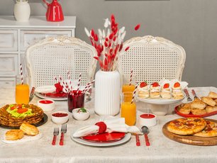 23 Nisan’a Özel Lezzet Şöleni: Pek Food ile Kutlama Zamanı!