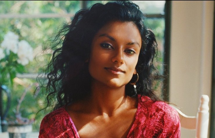 Bridgerton 2. Sezon Başrolü: Simone Ashley - Esquire