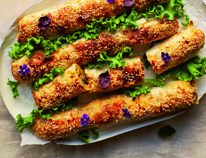 Patlıcanlı Kol Böreği