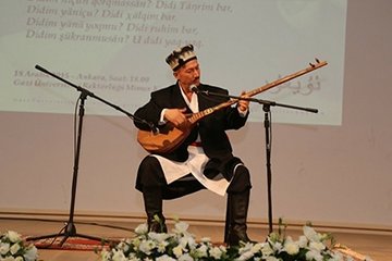 Uygur halk ozanı: Abdurehim Heyit