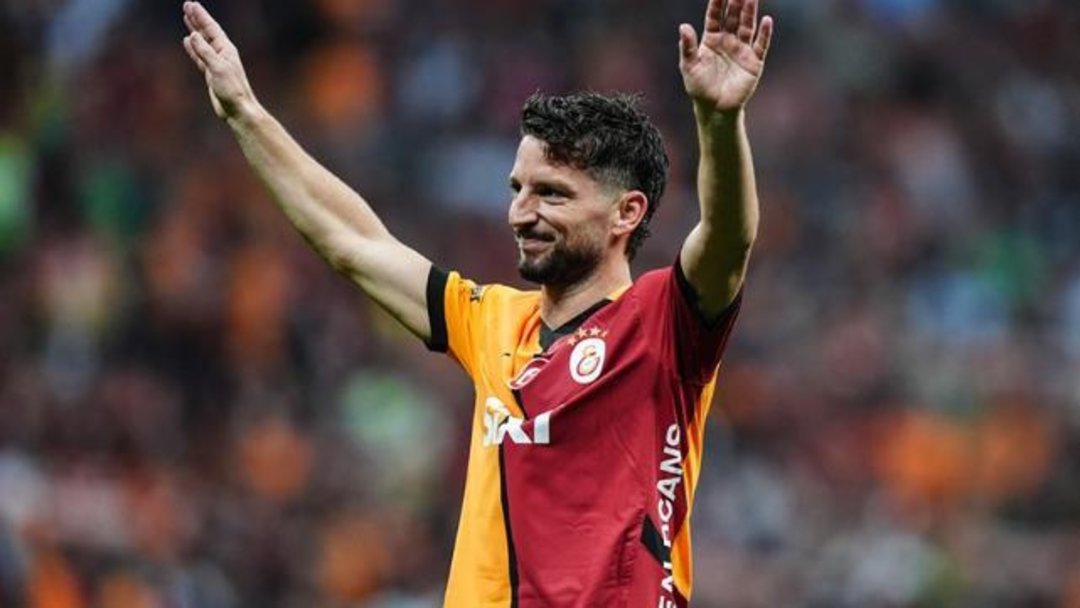 DRIES MERTENS EMEKLİLİĞİNİ AÇIKLADI