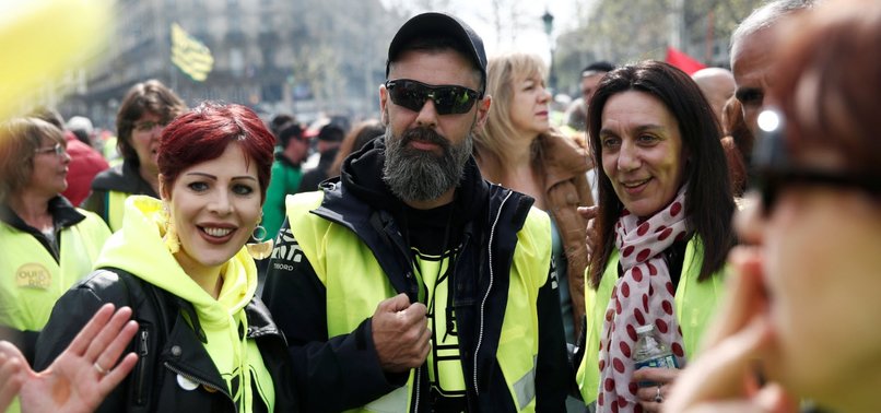 FRENCH YELLOW VEST PROTESTERS HIT STREETS FOR 21ST WEEKEND