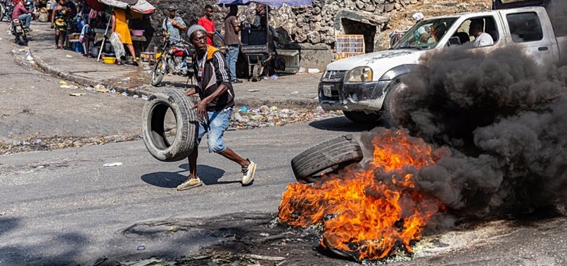 US EVACUATES CITIZENS FROM CRISIS-GRIPPED HAITI