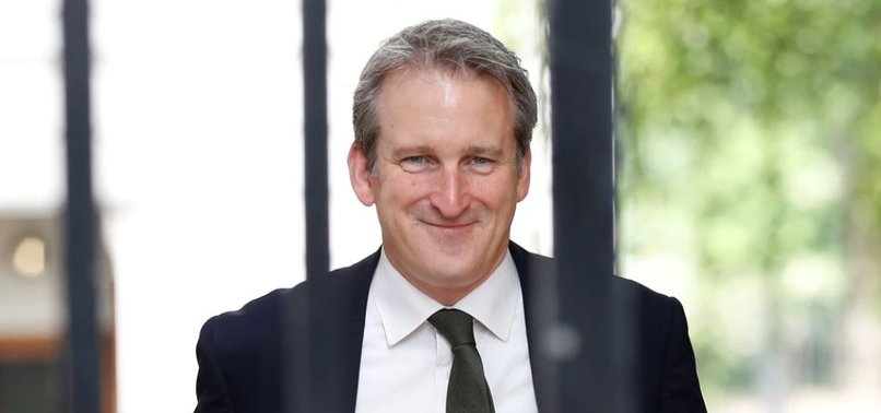 BRITISH SECURITY MINISTER HINDS QUITS