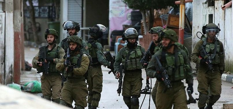 ISRAEL ROUNDS UP 14 PALESTINIANS IN WEST BANK RAIDS