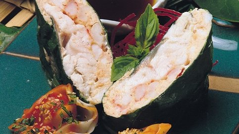 Ballı Soya Soslu Buharda Pişirilmiş Levrek Fileto