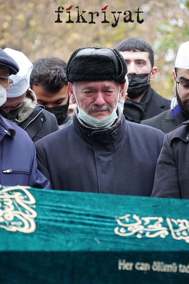 Şaban Abak Üstad’a ağlıyor...