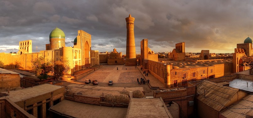 SILK ROAD ADVENTURES: SAMARKAND AND BUKHARA