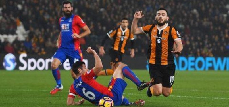 PREMIER LEAGUE LOOKS TO INTRODUCE VIDEO REPLAYS IN 2018