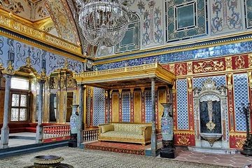 Osmanlı’nın kayıp hazinelerini resmetti