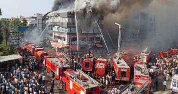 Police say fire kills 15 students in western India