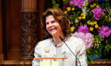 Sweden's queen becomes honorary citizen of Heidelberg, Germany