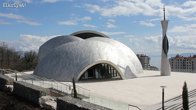 AVRUPA’NIN EN BÜYÜK CAMİSİ: RİJEKA CAMİ