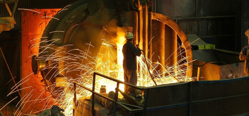 TURKISH INDUSTRIAL OUTPUT RISES IN NOVEMBER