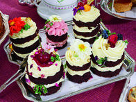 Mini Kremalı Kekler