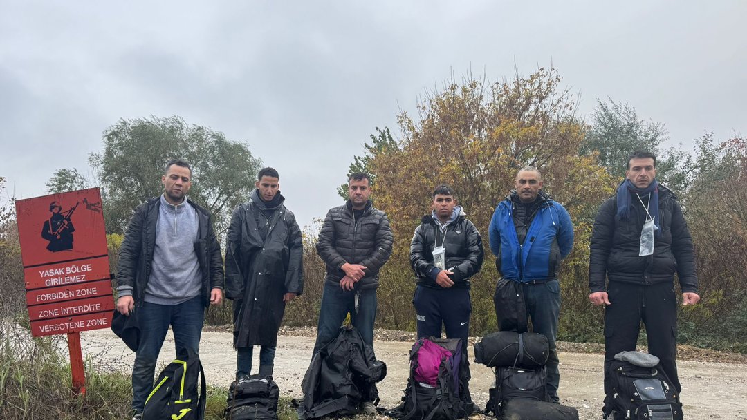 SINIRDA KAÇAK GÖÇMEN OPERASYONU