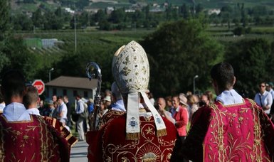 Swiss newspaper uncovers abuse in breakaway Catholic group Society of Saint Pius X