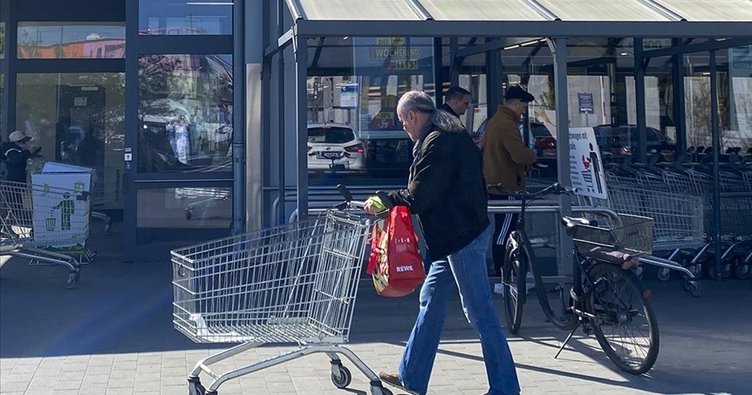 Almanya’da enflasyon 2021’den bu yana en düşük seviyede