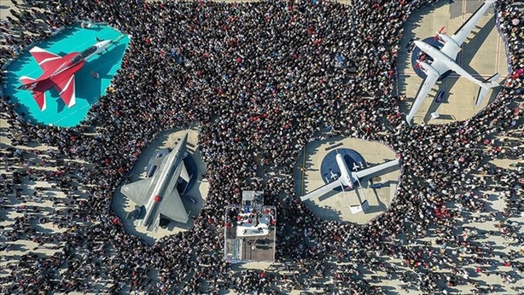 TEKNOFEST, 2,5 milyonu aşan ziyaretçiyle dünyanın en büyük organizasyonu olarak tarihe geçti