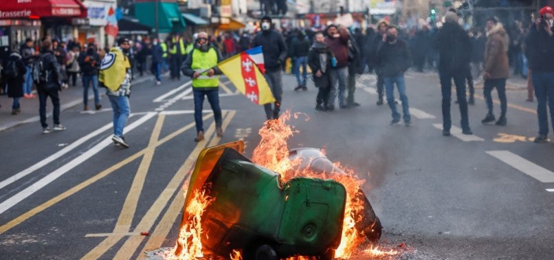 FURTHER PROTESTS IN PARIS OVER FRANCES PENSION REFORMS
