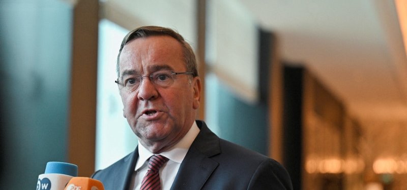 Germany tells China to stop poaching ex-air force pilots