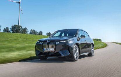 BMW İX ÖN SİPARİŞE AÇILDI