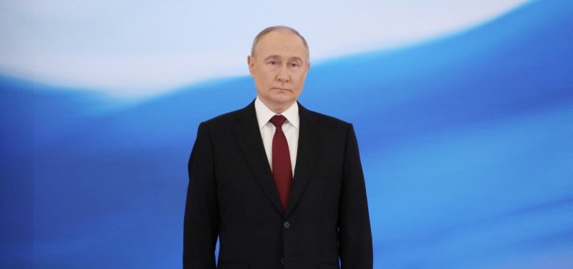 CHINAS FOREIGN MINISTRY CONGRATULATES PUTIN ON HIS INAUGURATION AS PRESIDENT OF RUSSIA