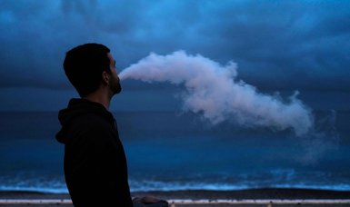 Mexican president signs decree banning sales of e-cigarettes
