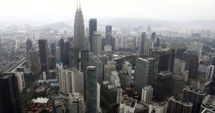 Malezya ekonomisi beklentilerin üzerinde büyüdü
