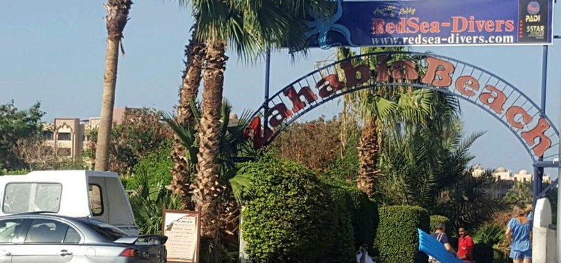 6 FEMALE TOURISTS STABBED IN EGYPTIAN RESORT