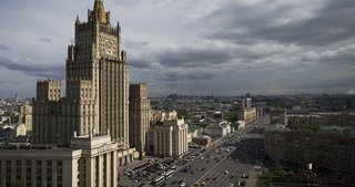 Rusya ABD’nin diplomat sayısını düşürüyor