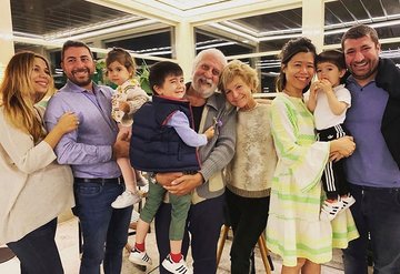 İki yıl sonra aile bir araya geldi