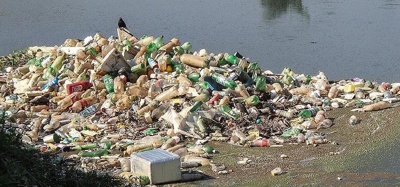 US, UK SCIENTISTS DISCOVER PLASTIC-EATING ENZYME