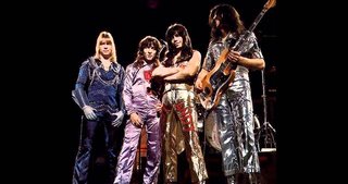 1975’de çıkan şarkı 41 yıl sonra birinci oldu