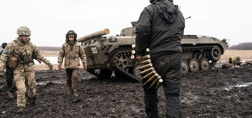 LONDON: RUSSIA EXAGGERATING IMPACT OF MUD ON UKRAINES OFFENSIVE