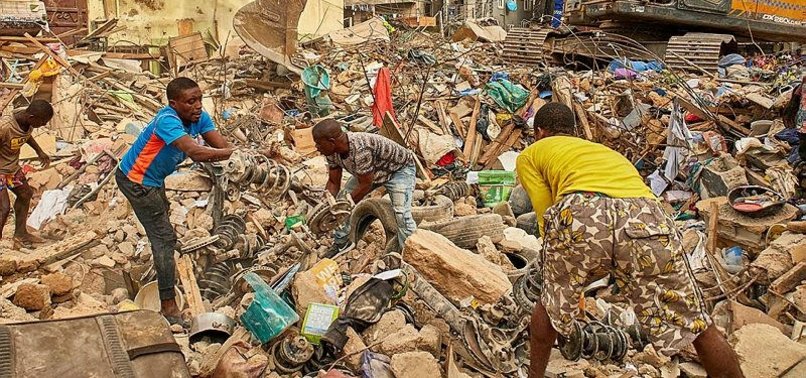 DEATH TOLL IN NIGERIA BUILDING COLLAPSE RISES TO 10