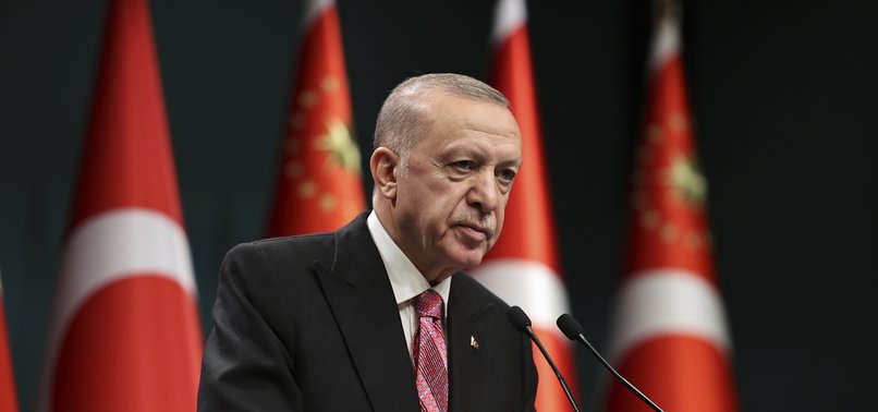 ERDOĞAN THANKS FRIENDLY COUNTRIES FOR POST-QUAKE RESCUE AND RELIEF EFFORTS