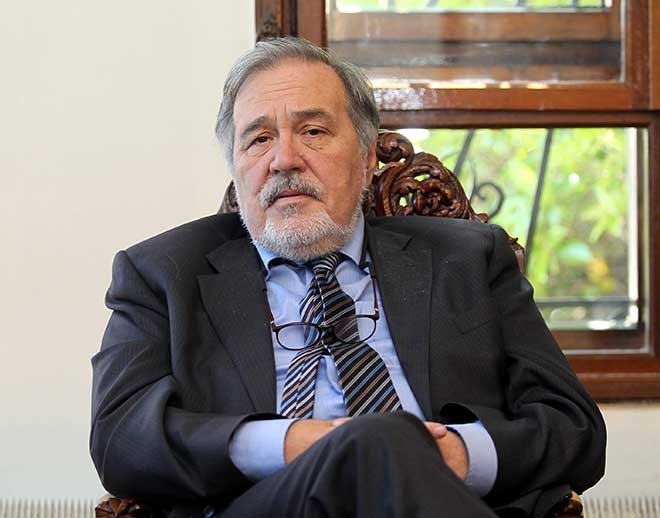 İLBER ORTAYLI- ANKARA ÜNİVERSİTESİ DİL VE TARİH COĞRAFYA FAKÜLTESİ