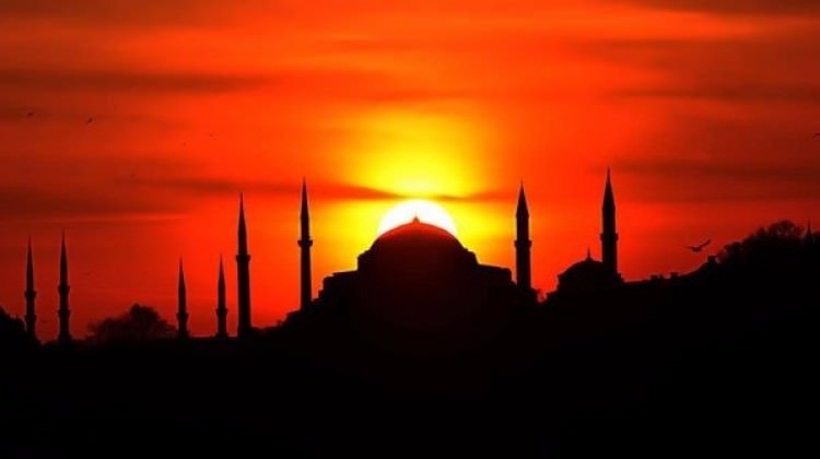 Yücelerdeki misafir Hz. Muhammed s.a.v.