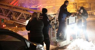 Ankara Çukurambar’da yangın: 30 kişi hastaneye kaldırıldı