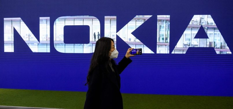 NOKIA STOPS DELIVERIES TO RUSSIA